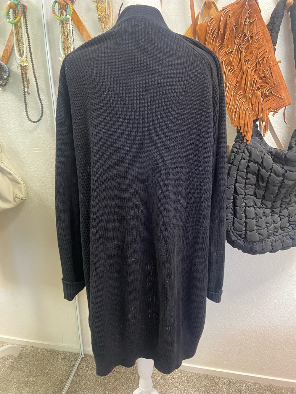 Women's Long Open-Front Cardigan Sweater. Black. Sz large. Brass Plum - Picture 2 of 3